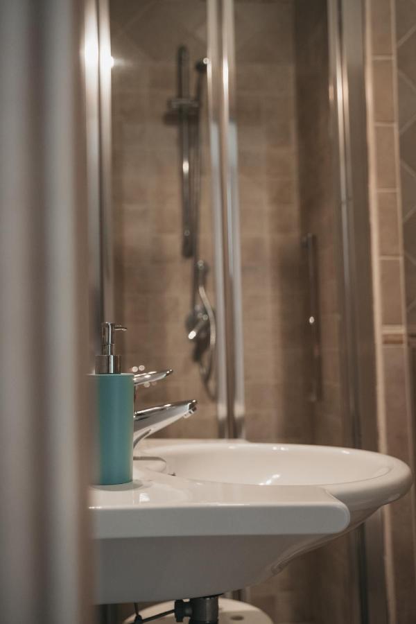 タラント Dimora Mariu Bed & Breakfast エクステリア 写真