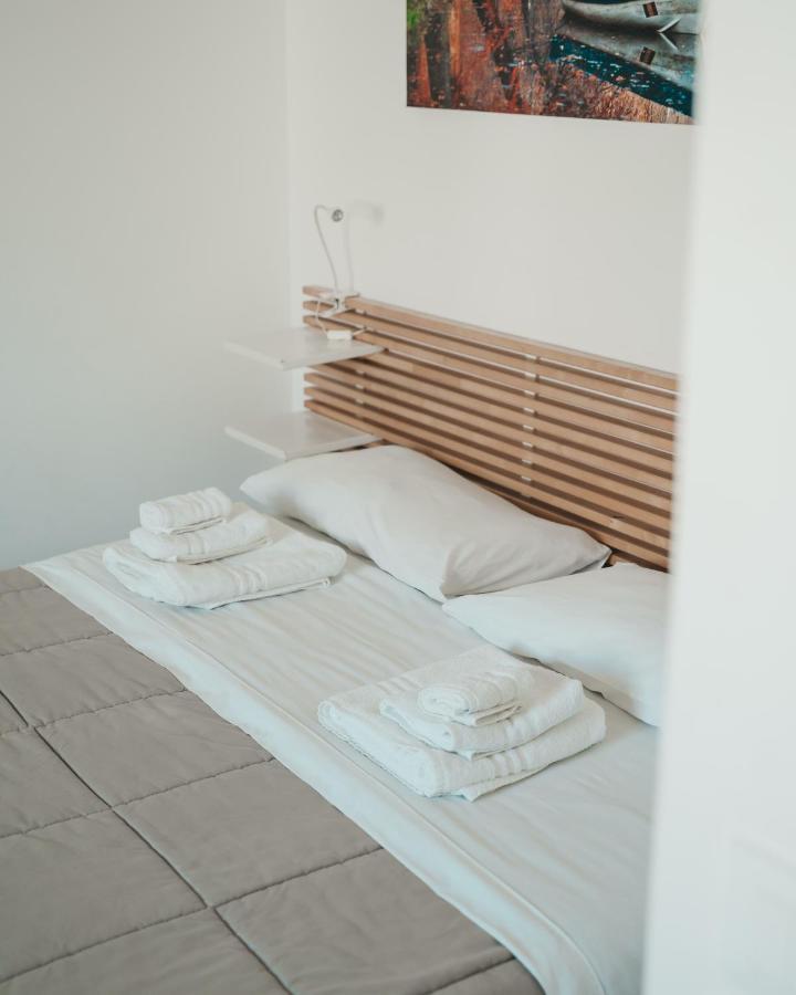 タラント Dimora Mariu Bed & Breakfast エクステリア 写真